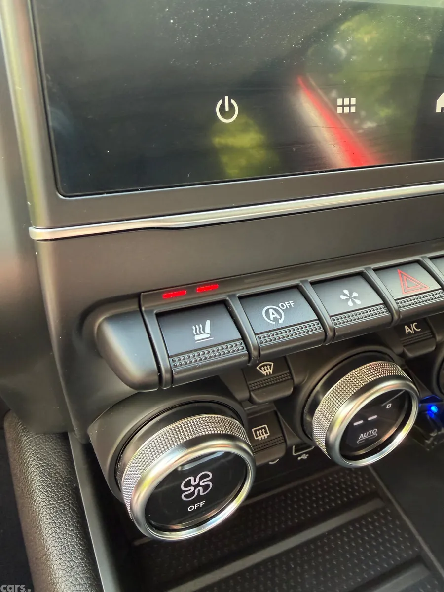 Renault Captur SUV, Petrol, 2022, Red