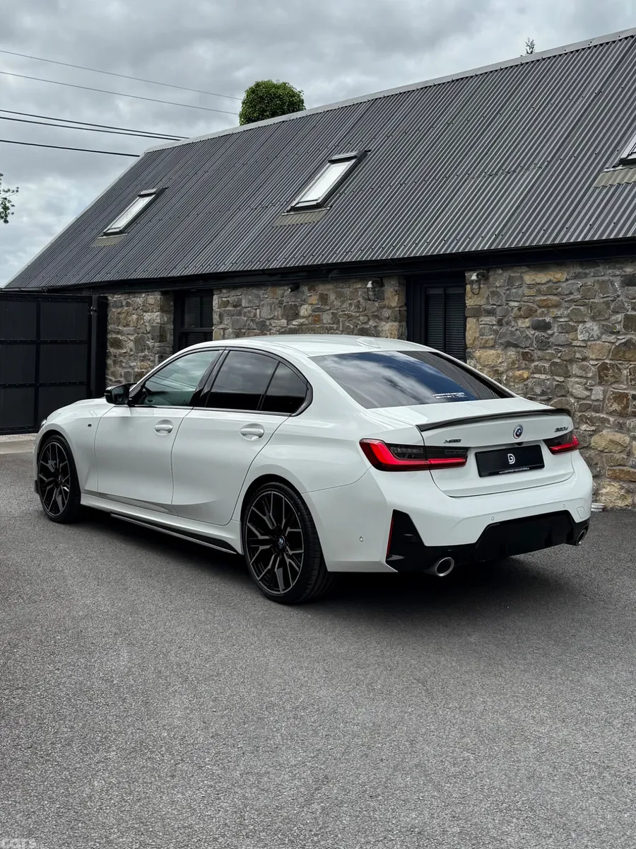 BMW 3-Series Saloon, Diesel, 2022, White