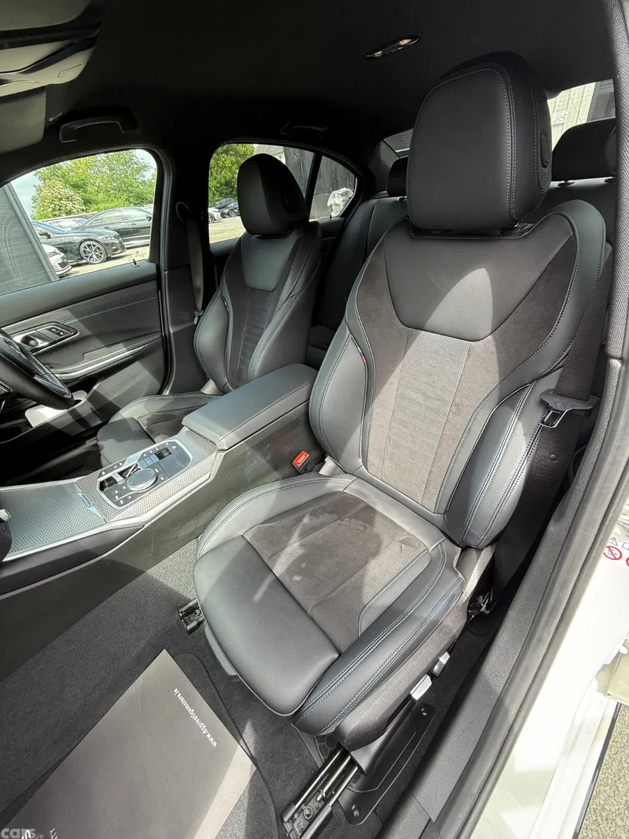 BMW 3-Series Saloon, Diesel, 2022, White