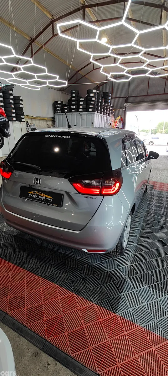 Honda Fit Hatchback, Petrol Hybrid, 2020, Silver