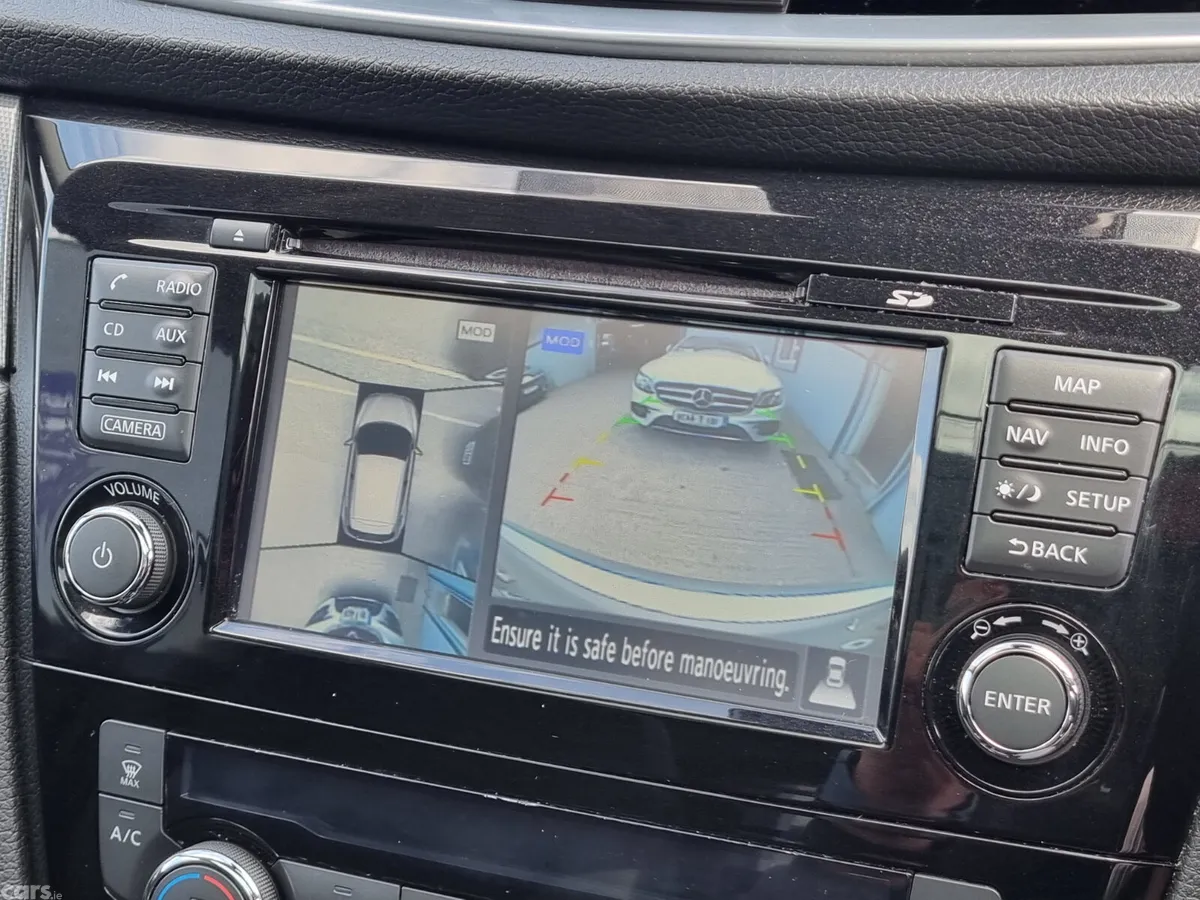 Nissan Qashqai SUV, Petrol, 2017, Silver