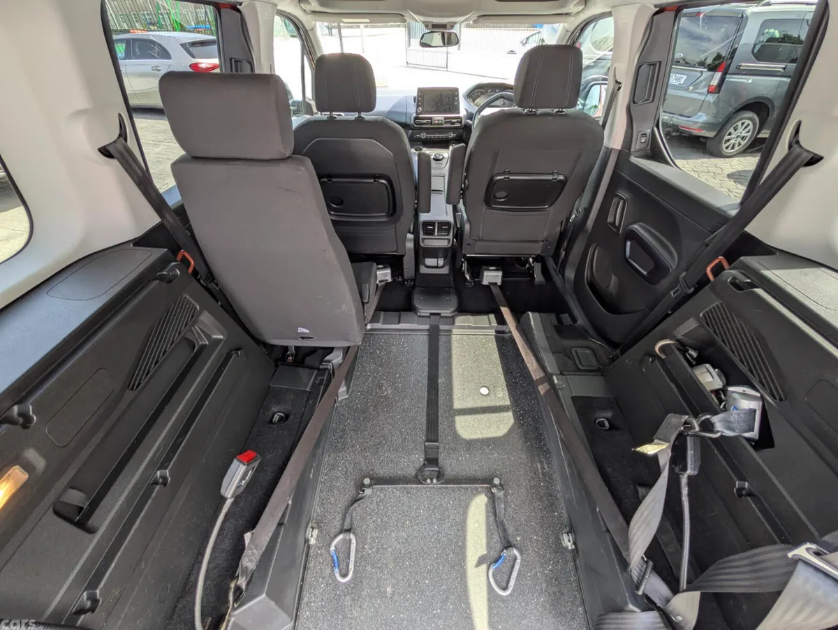 Peugeot Rifter MPV, Diesel, 2022, Other
