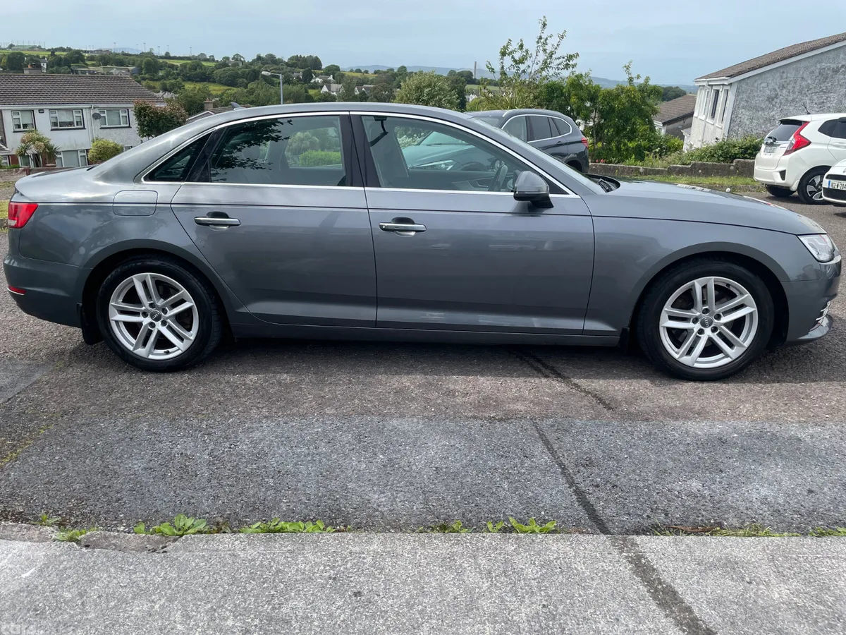Audi A4 Saloon, Diesel, 2017, Grey
