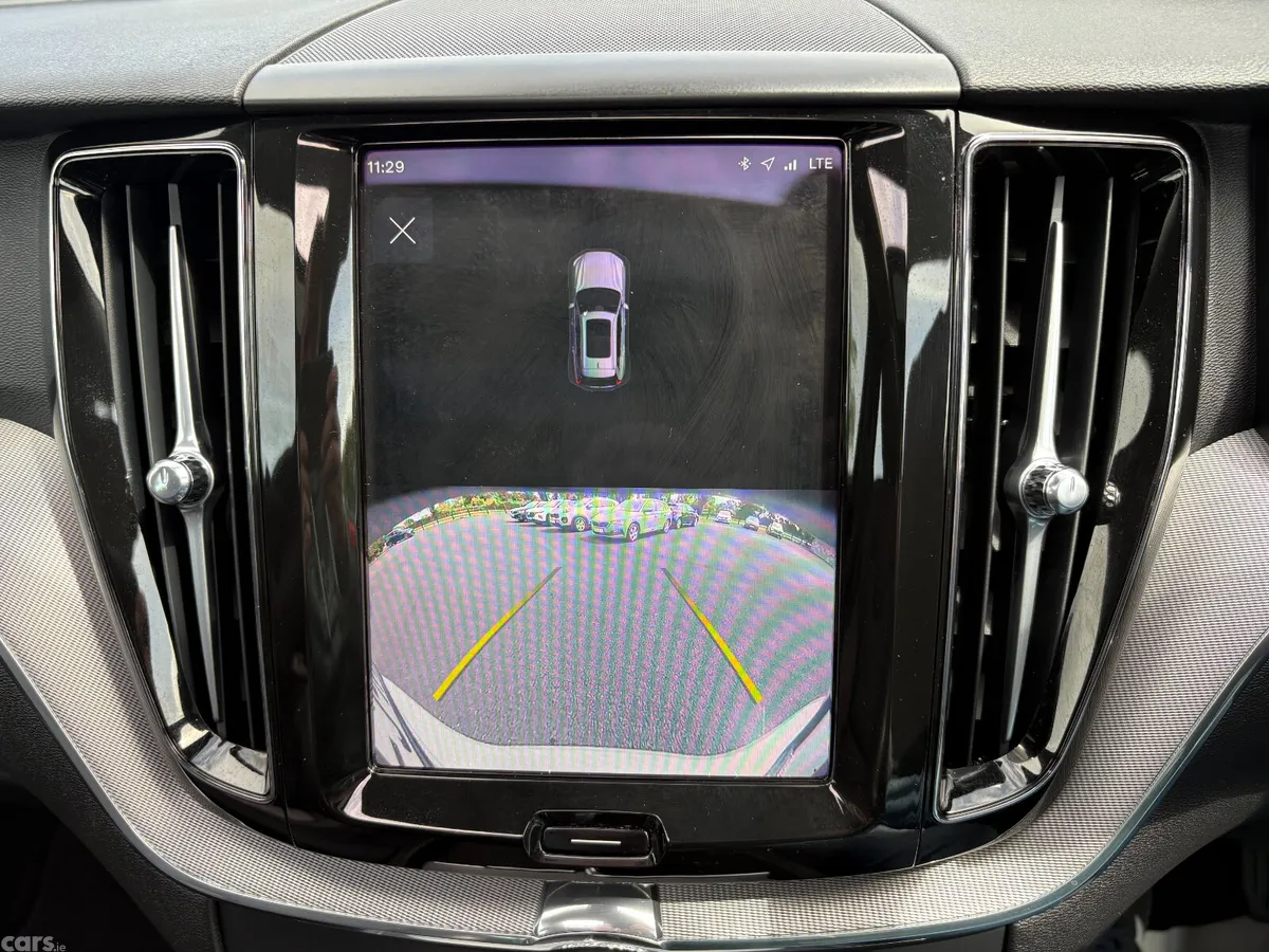 Volvo XC60 SUV, Petrol Plug-in Hybrid, 2024, Grey