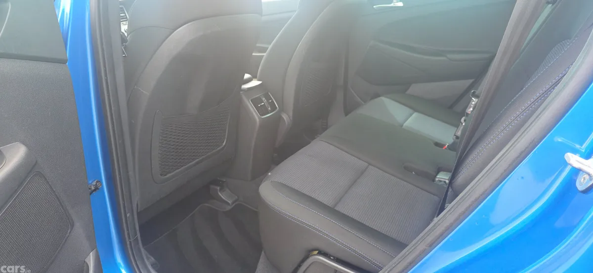 Hyundai Tucson SUV, Diesel, 2017, Blue