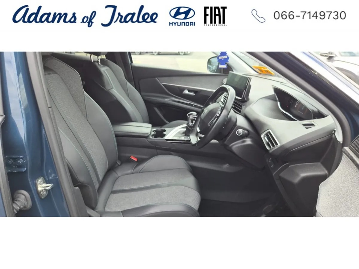 Peugeot 3008 MPV, Diesel, 2022, Blue
