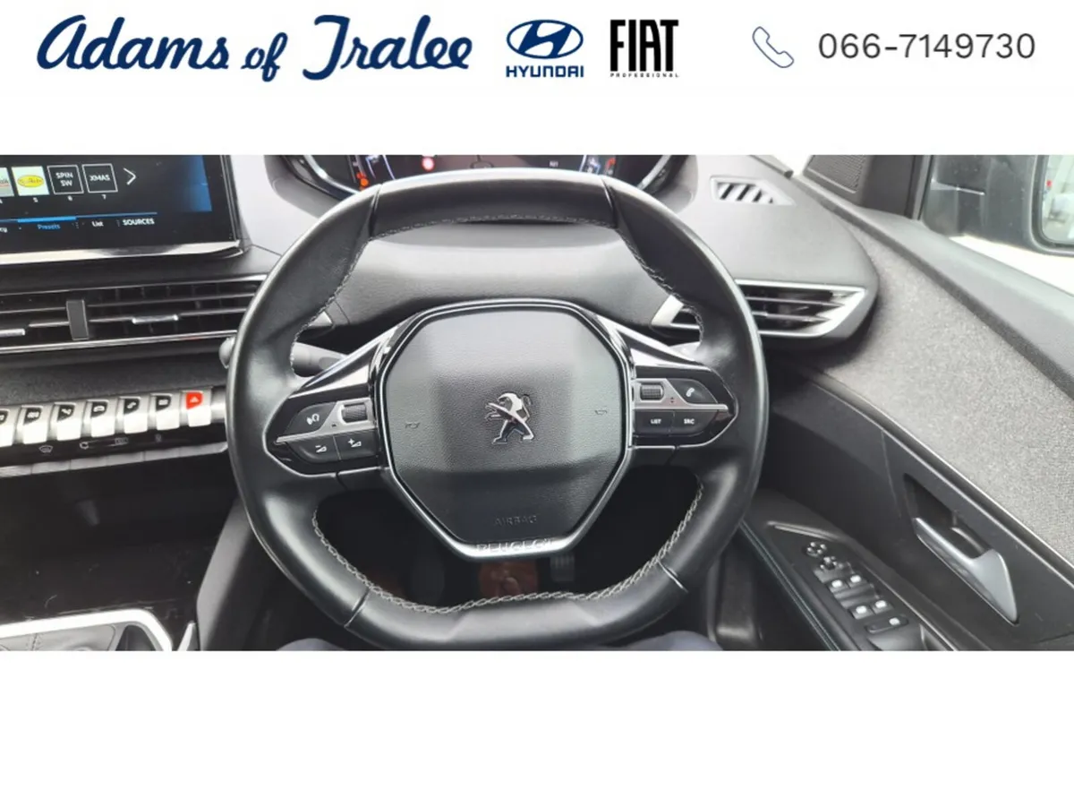 Peugeot 3008 MPV, Diesel, 2022, Blue