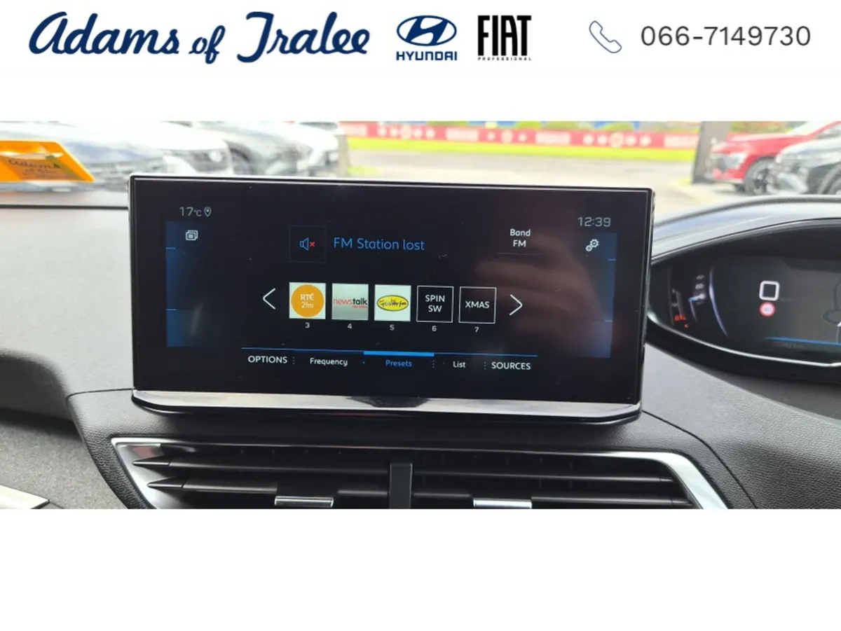 Peugeot 3008 MPV, Diesel, 2022, Blue