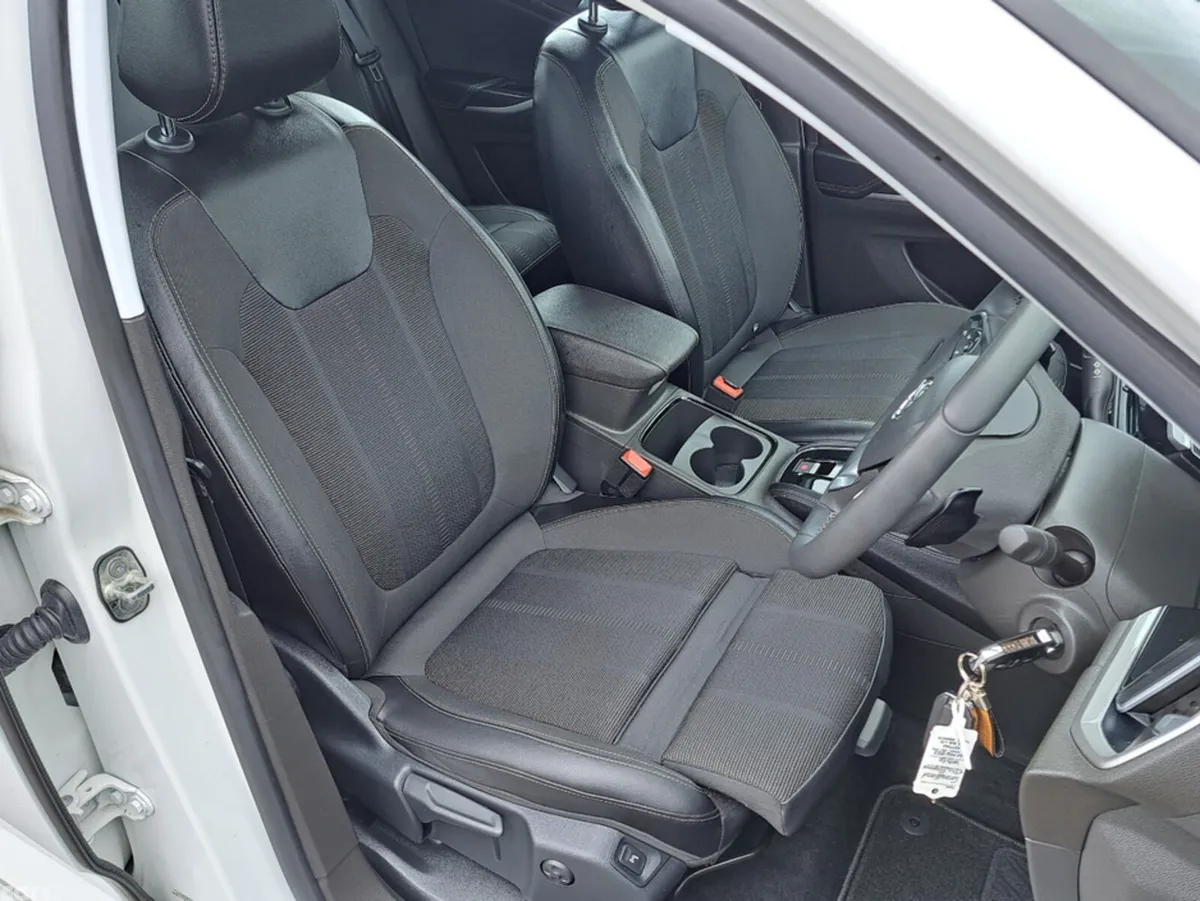 Opel Grandland SUV, Diesel, 2024, White