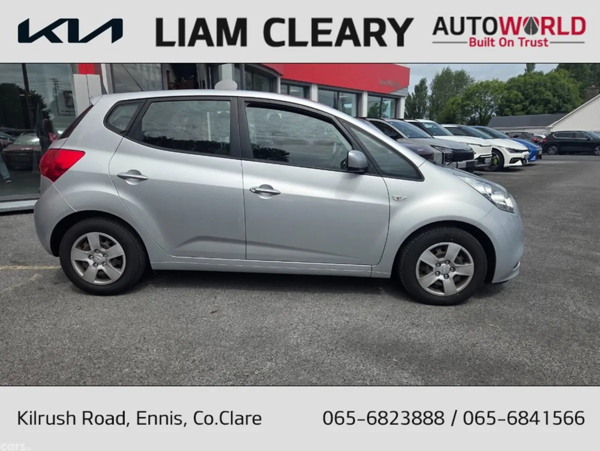 Kia Venga MPV, Petrol, 2016, Silver