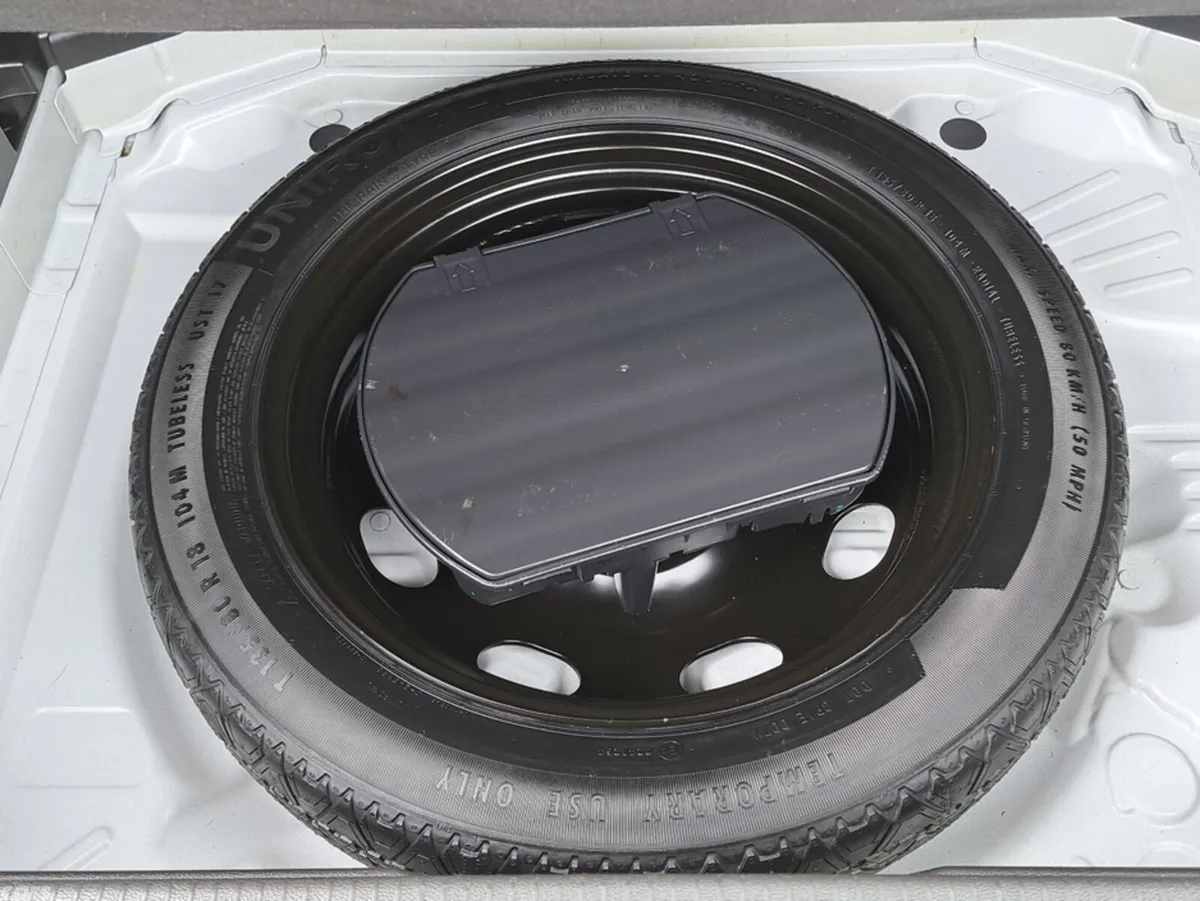 Opel Grandland SUV, Diesel, 2024, White