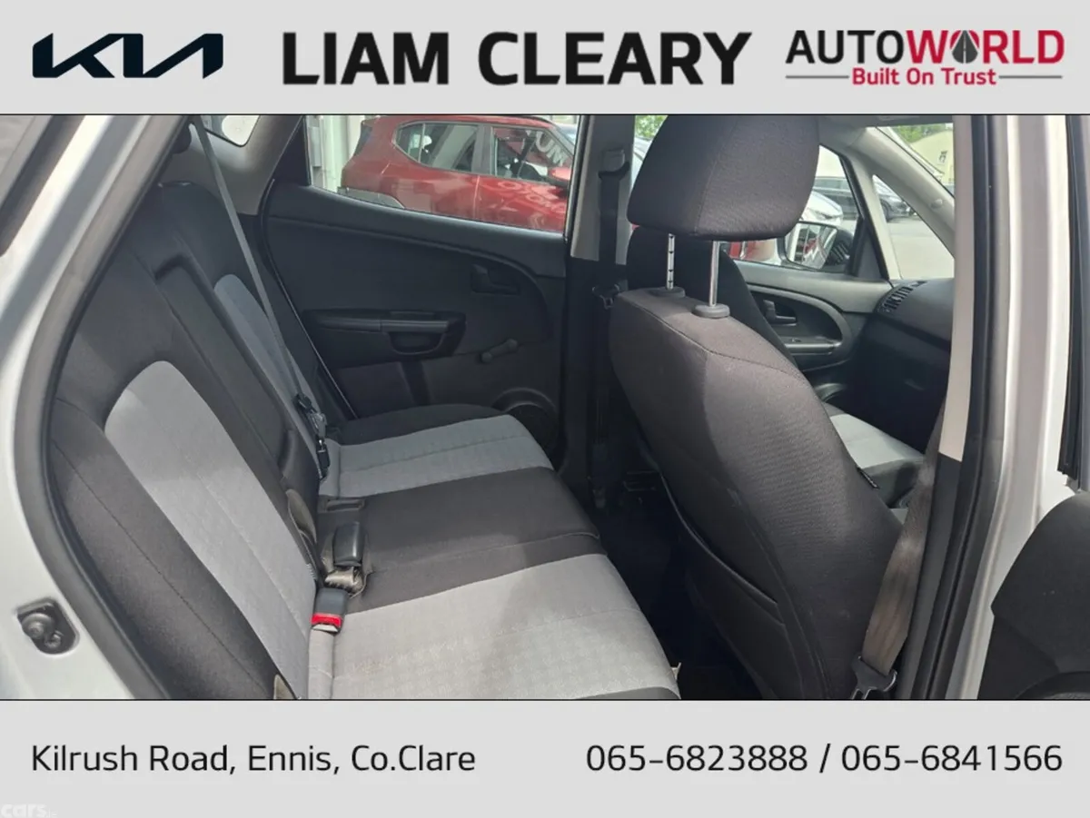 Kia Venga MPV, Petrol, 2016, Silver