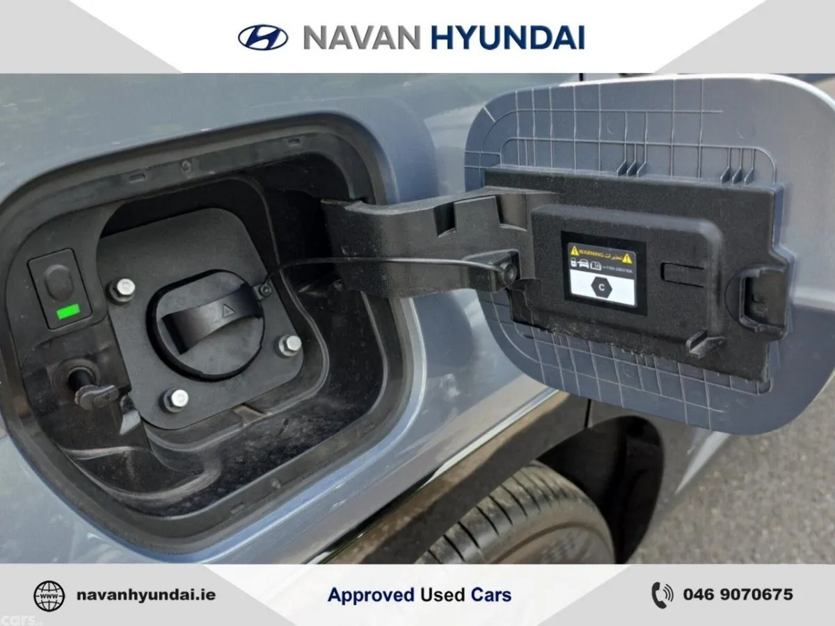Hyundai Santa Fe SUV, Petrol Plug-in Hybrid, 2026, Blue