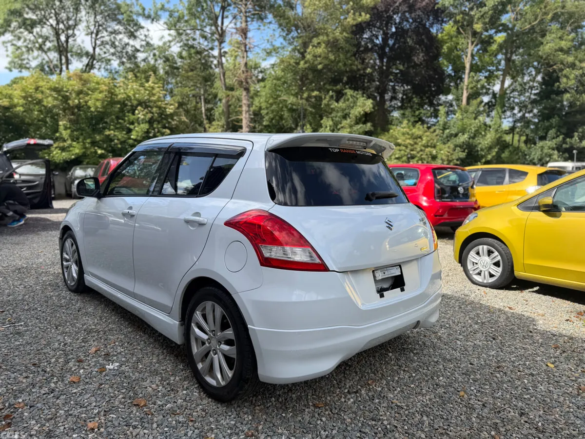 Suzuki Swift Hatchback, Petrol Hybrid, 2015, Blue