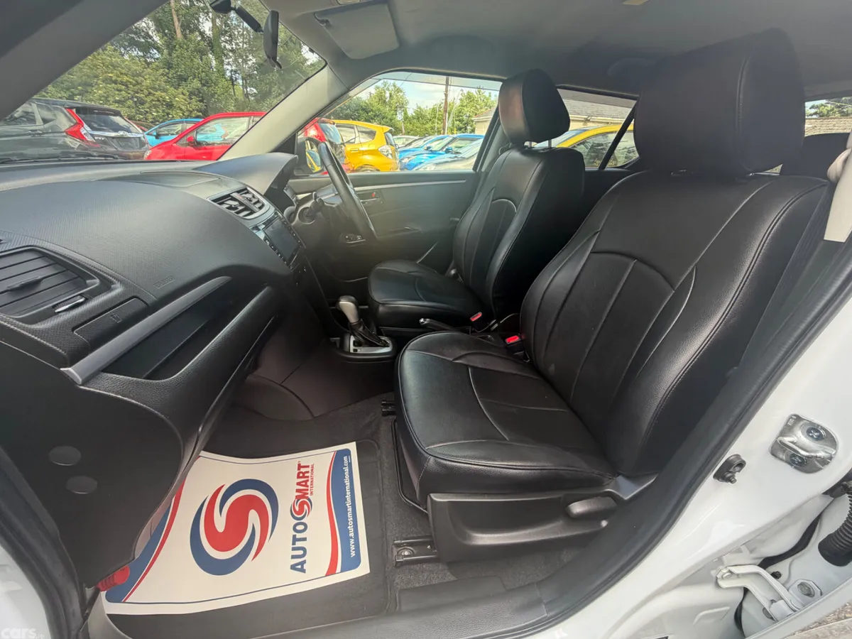Suzuki Swift Hatchback, Petrol Hybrid, 2015, Blue