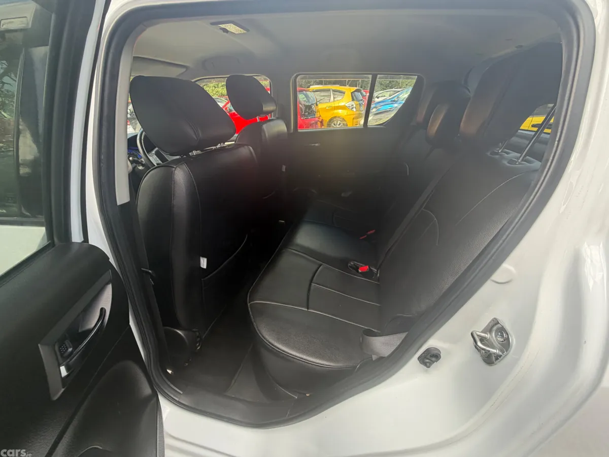 Suzuki Swift Hatchback, Petrol Hybrid, 2015, Blue
