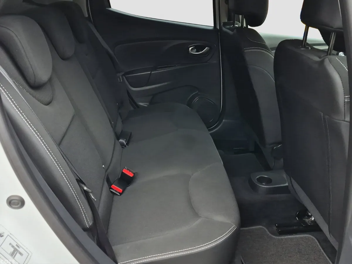 Renault Clio Hatchback, Petrol, 2017, White