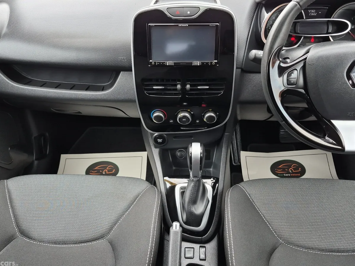 Renault Clio Hatchback, Petrol, 2017, White