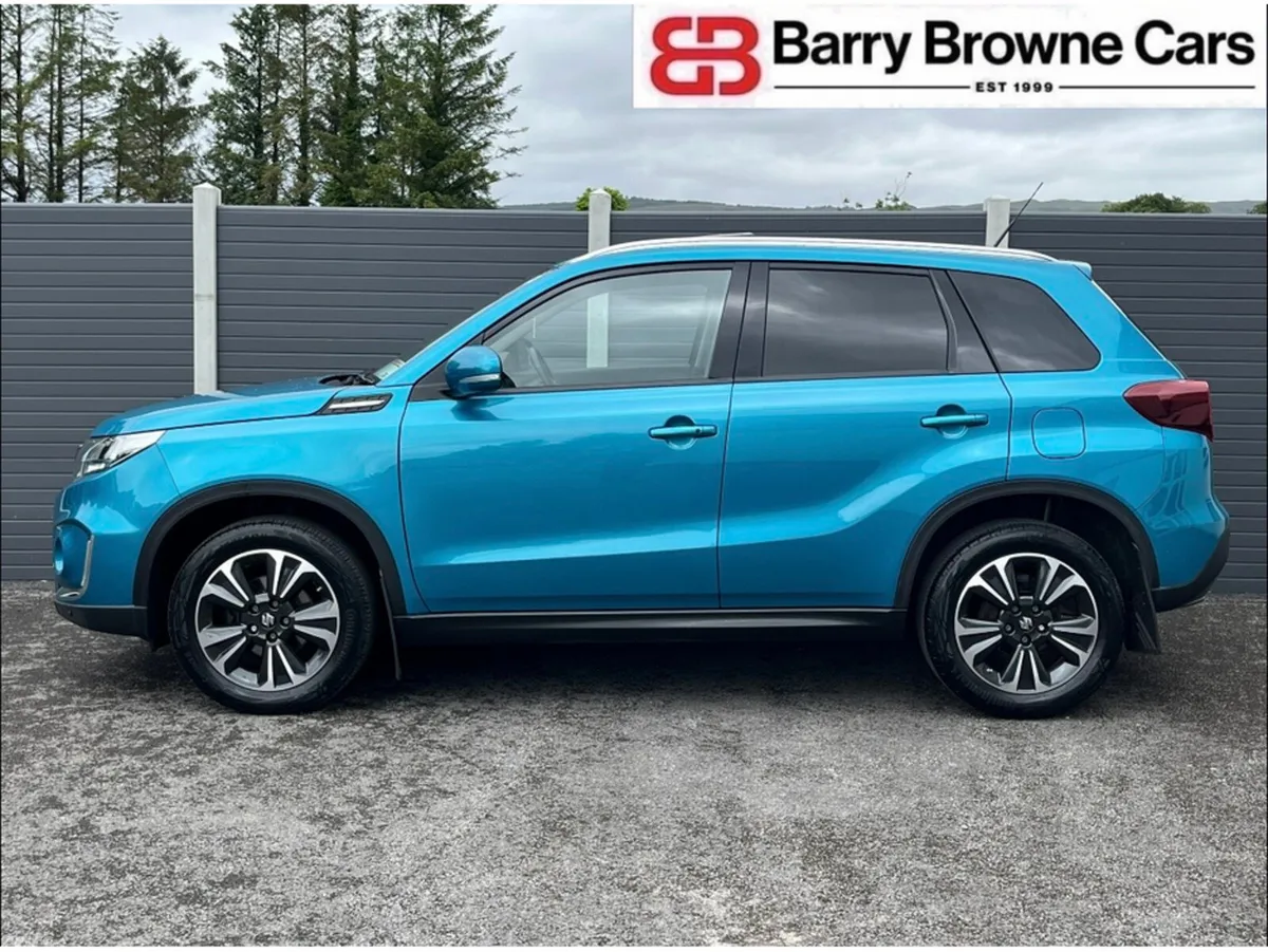 Suzuki Vitara SUV, Petrol Hybrid, 2024, Blue