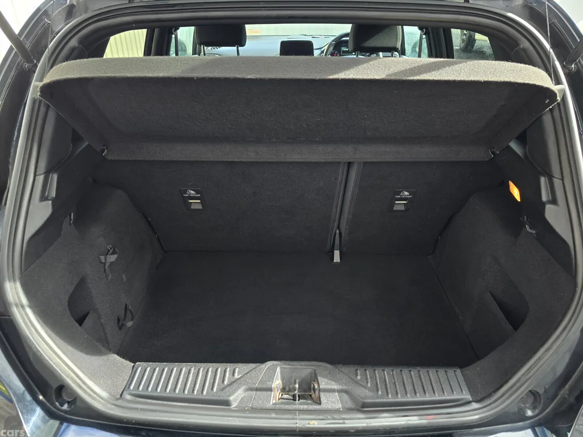 Ford Fiesta Hatchback, Petrol, 2018, Black