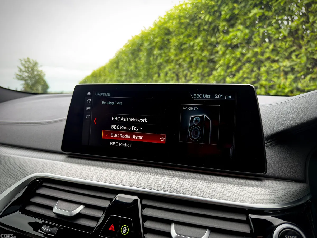 BMW 5-Series Estate, Diesel, 2017, Blue