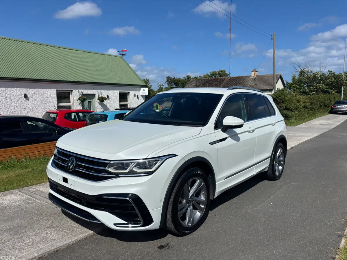 Volkswagen Tiguan SUV, Petrol, 2023, White