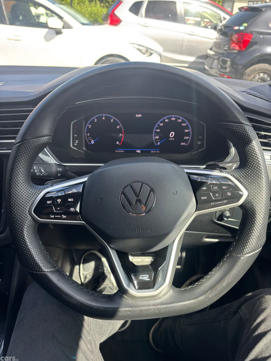 Volkswagen Tiguan SUV, Petrol, 2023, White