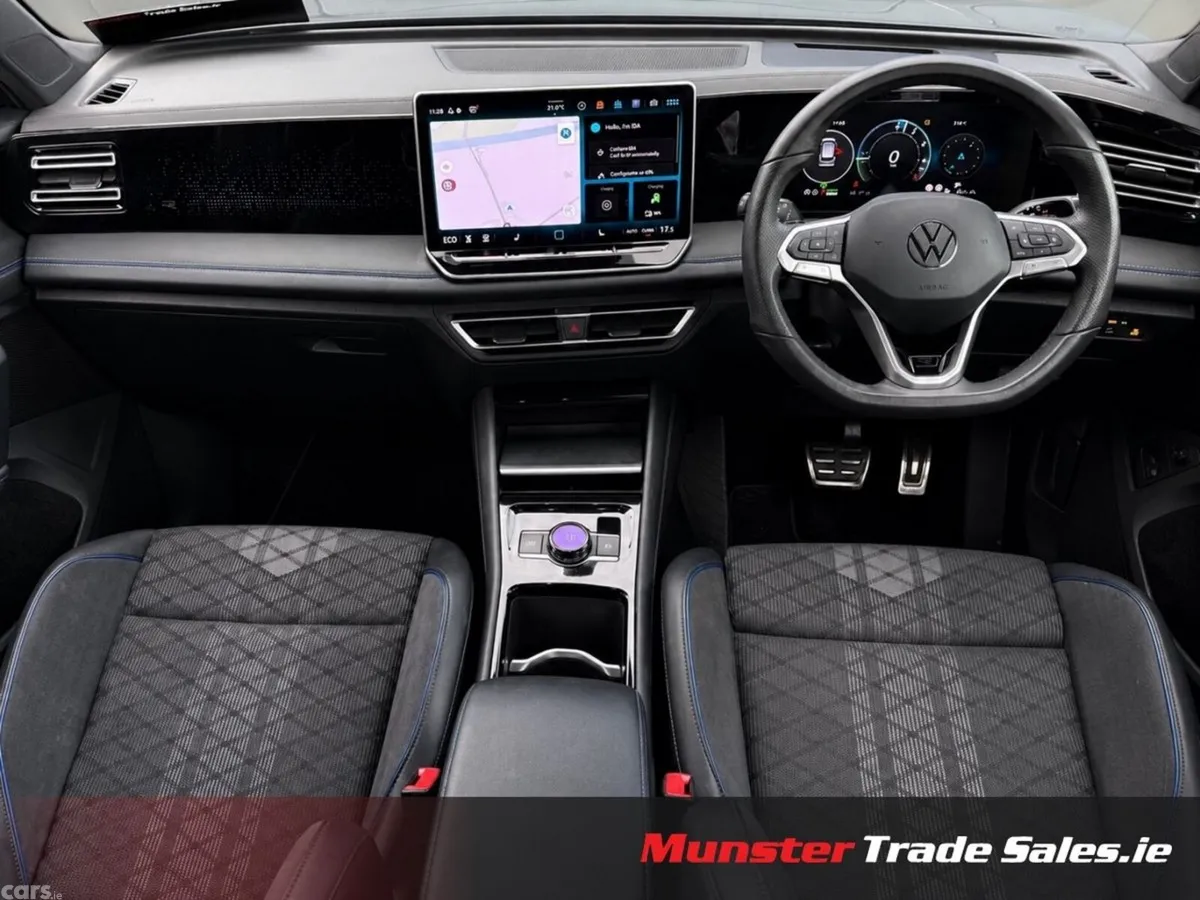 Volkswagen Tiguan SUV, Petrol Hybrid, 2024, Grey