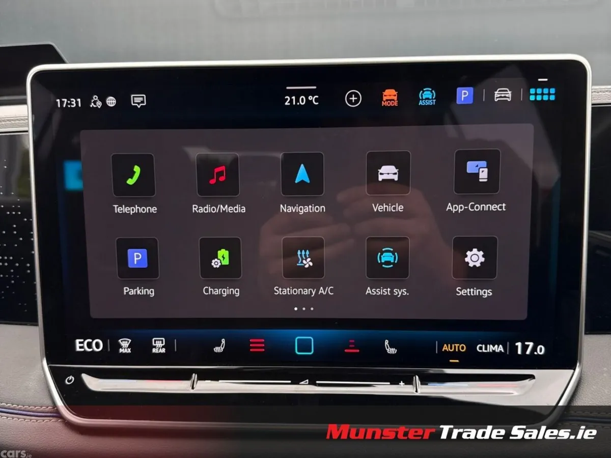 Volkswagen Tiguan SUV, Petrol Hybrid, 2024, Grey