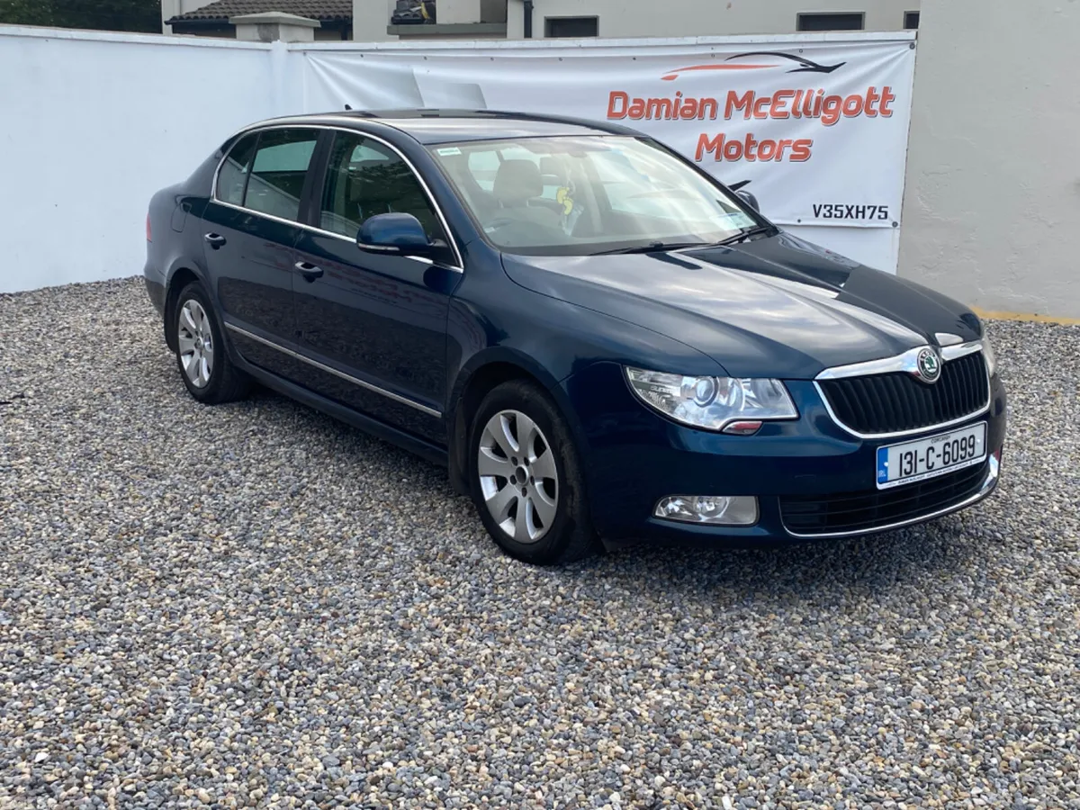 Skoda Superb Saloon, Diesel, 2013, Blue