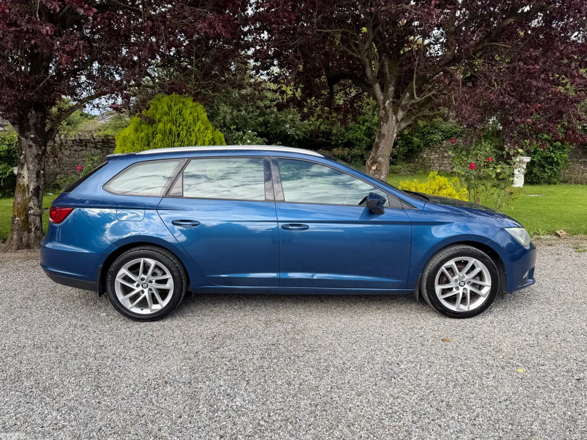 SEAT Leon Estate, Diesel, 2015, Blue