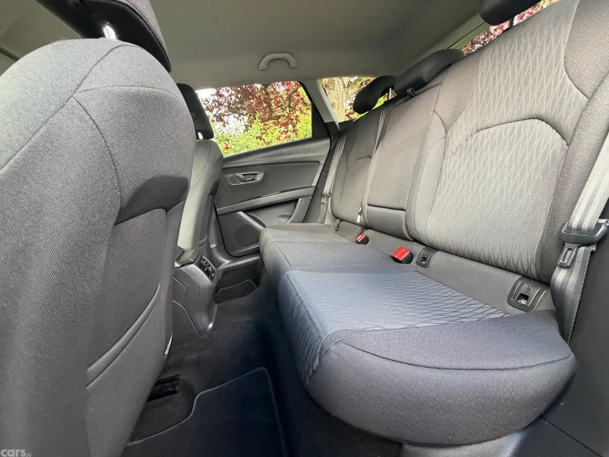 SEAT Leon Estate, Diesel, 2015, Blue