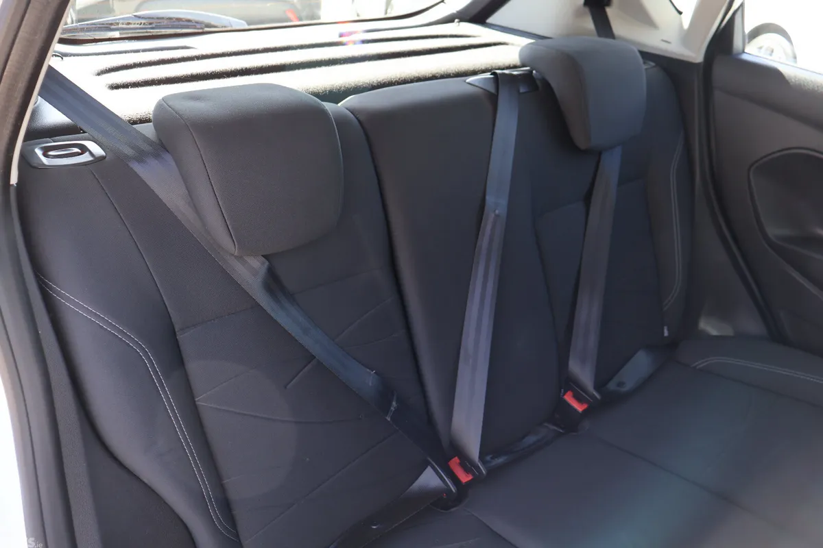 Ford Fiesta Hatchback, Petrol, 2017, Grey