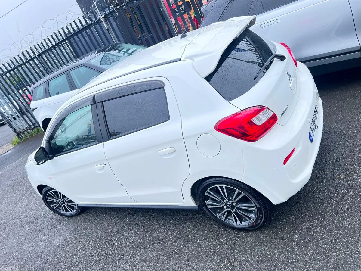Mitsubishi Mirage Hatchback, Petrol, 2020, White