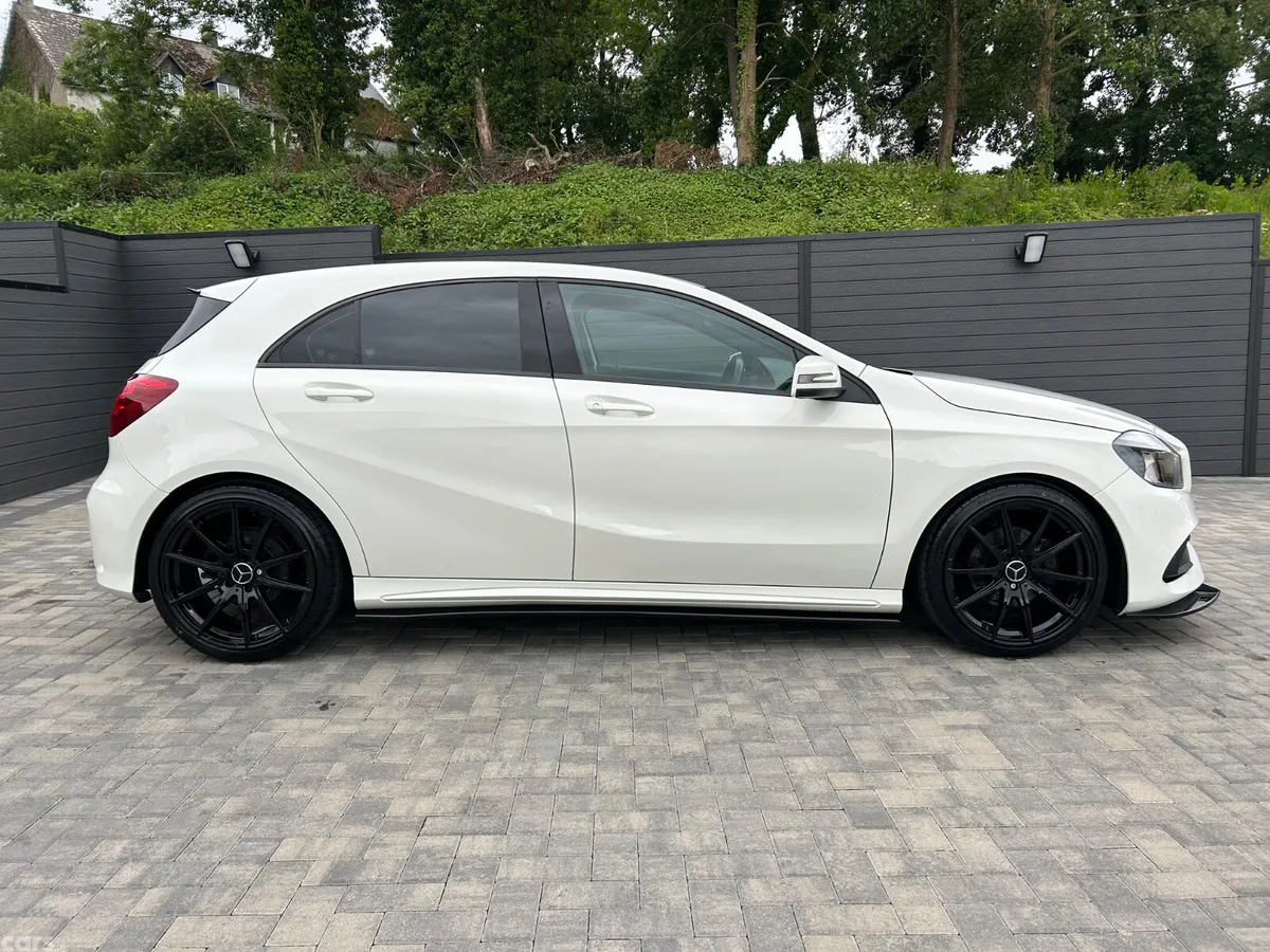 Mercedes-Benz A-Class Hatchback, Diesel, 2016, White