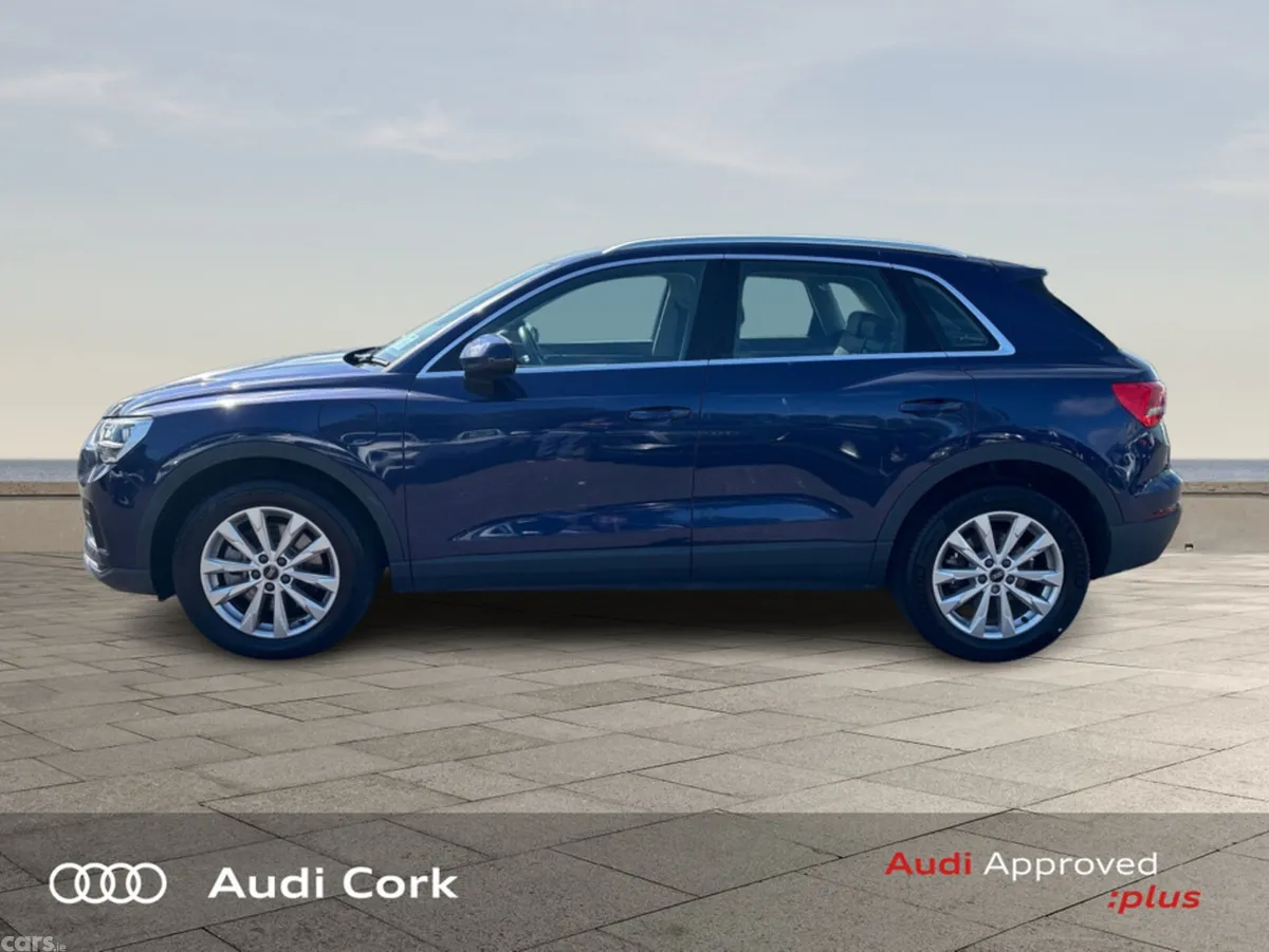 Audi Q3 SUV, Petrol Plug-in Hybrid, 2022, Blue