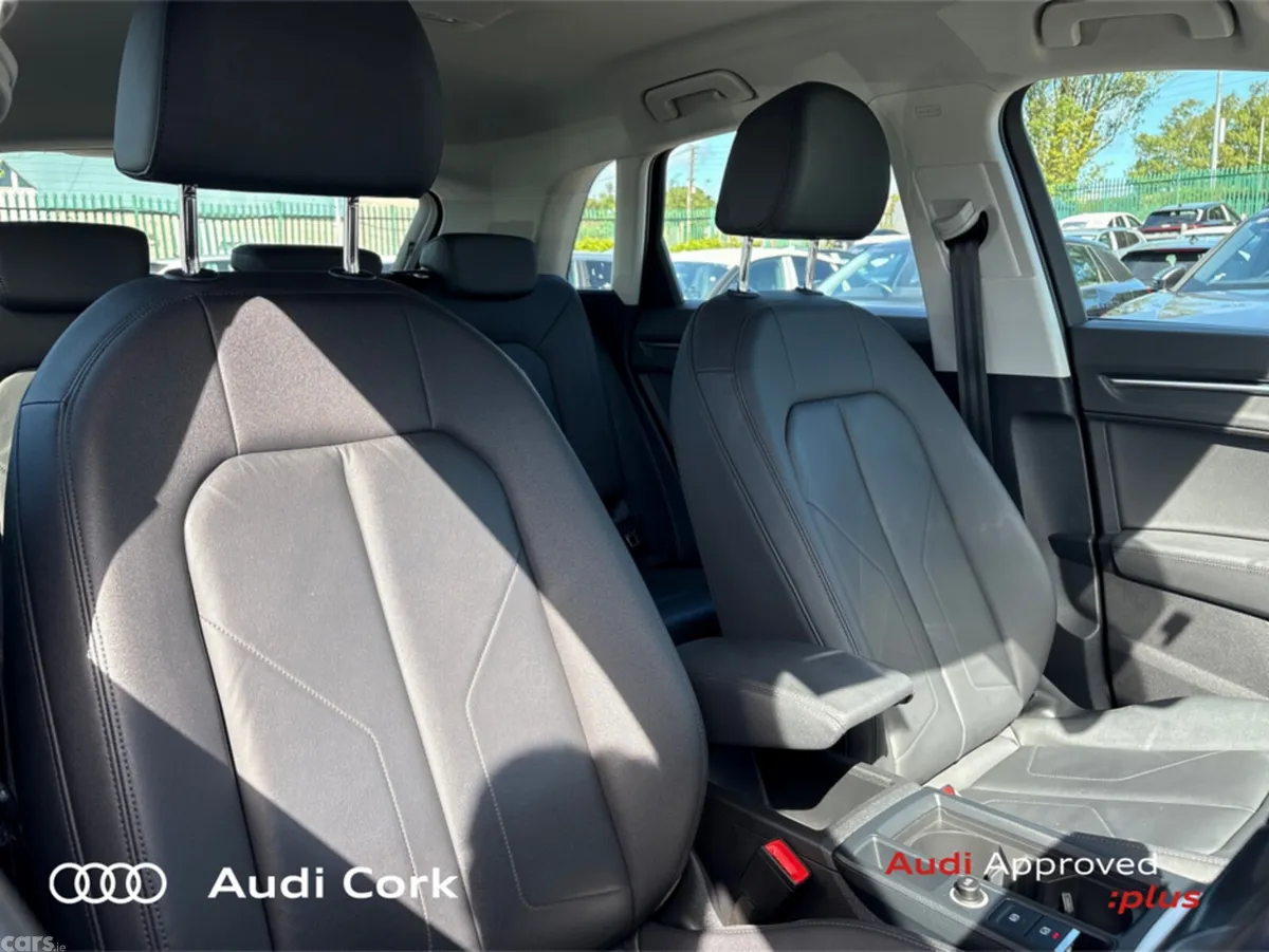 Audi Q3 SUV, Petrol Plug-in Hybrid, 2022, Blue