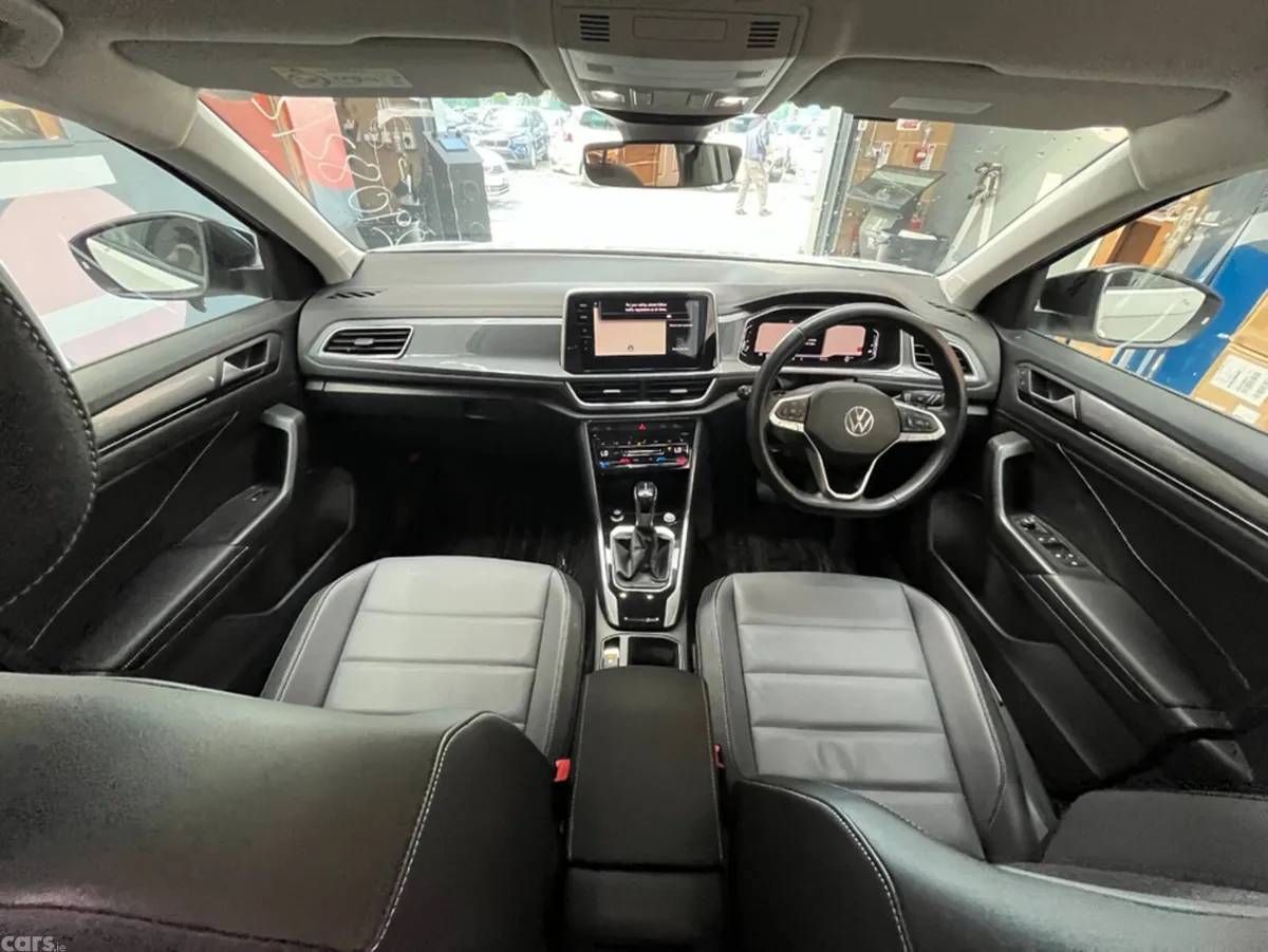 Volkswagen T-Roc SUV, Diesel, 2024, White
