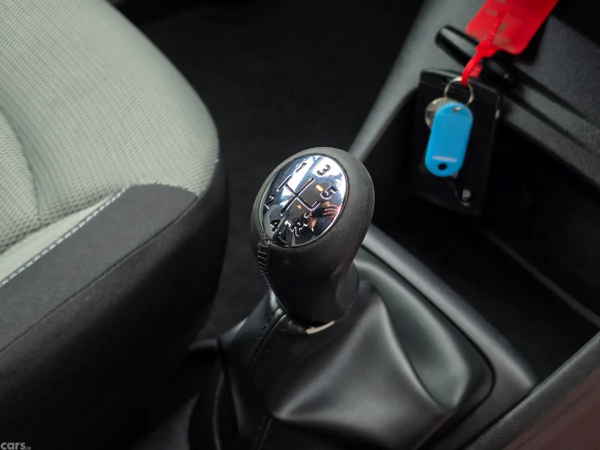 Renault Captur Hatchback, Diesel, 2018, Grey