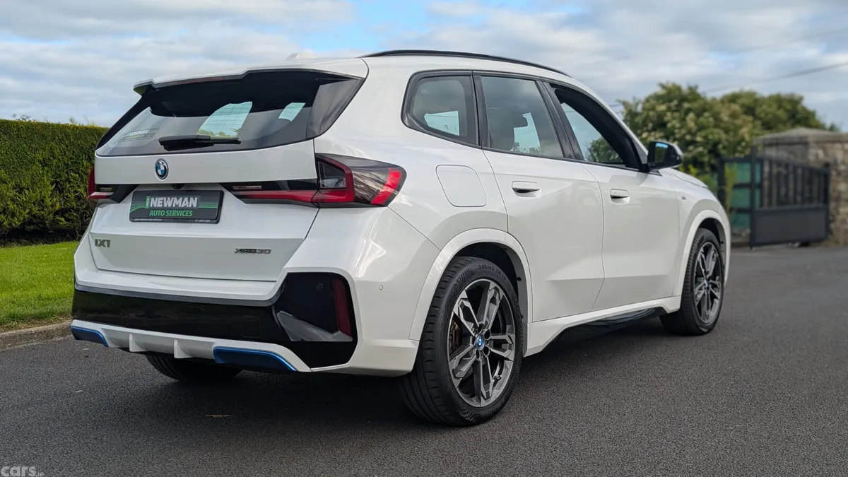 BMW iX1 Estate, Electric, 2023, White