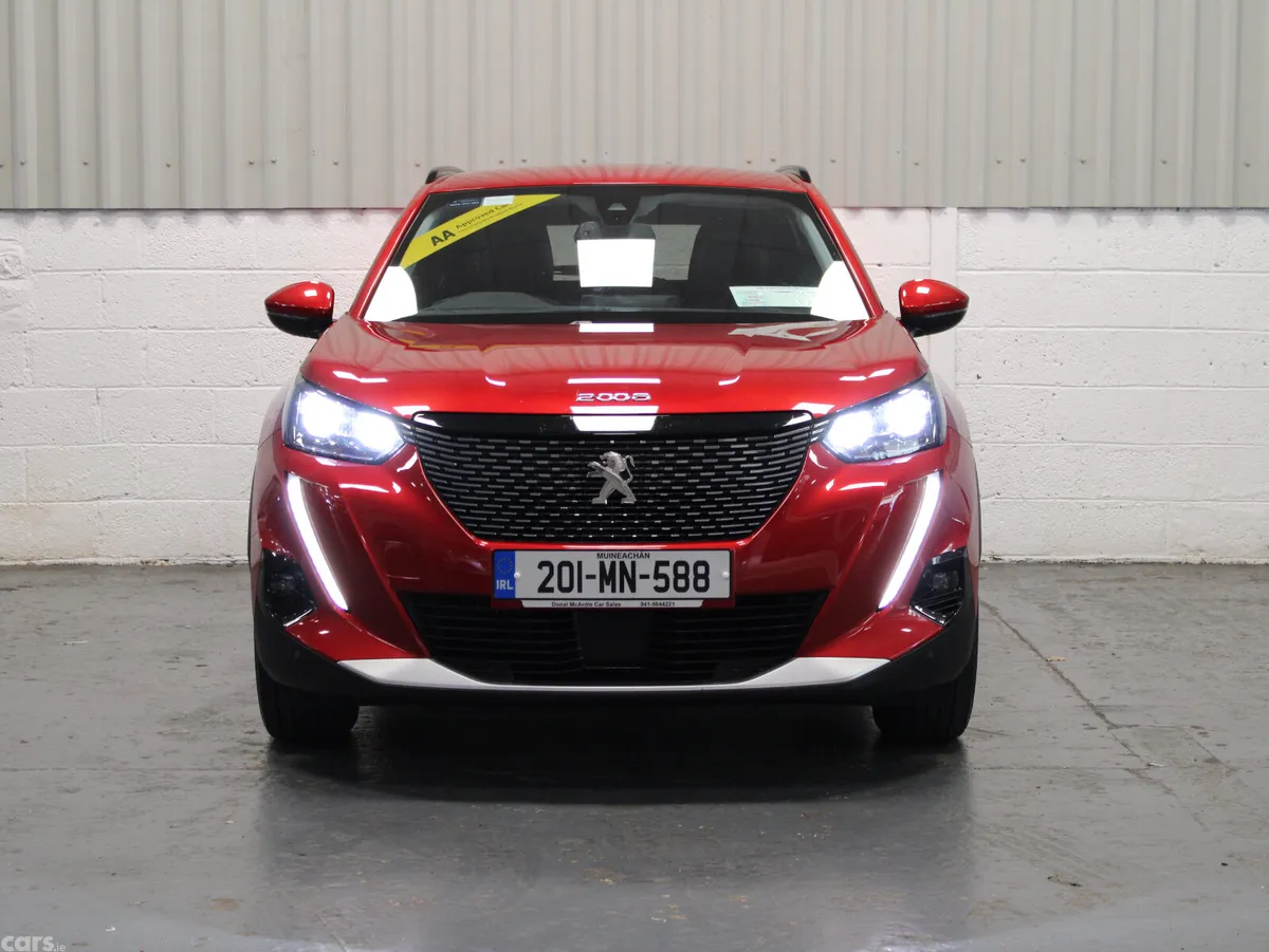Peugeot 2008 MPV, Diesel, 2020, Red