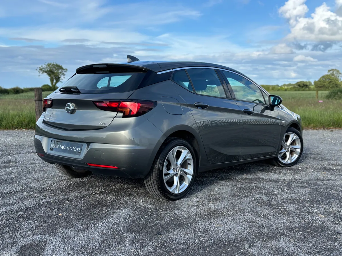 Opel Astra Hatchback, Diesel, 2018, Grey