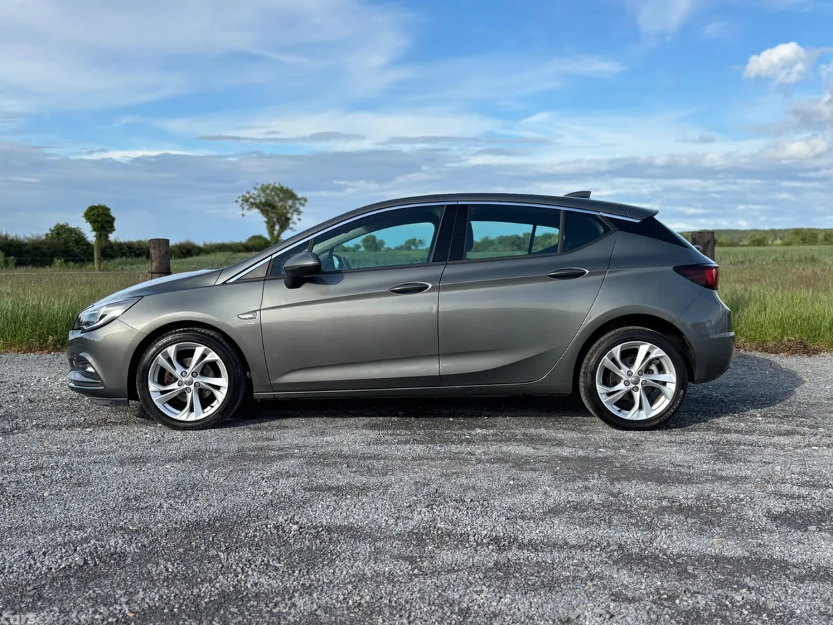 Opel Astra Hatchback, Diesel, 2018, Grey