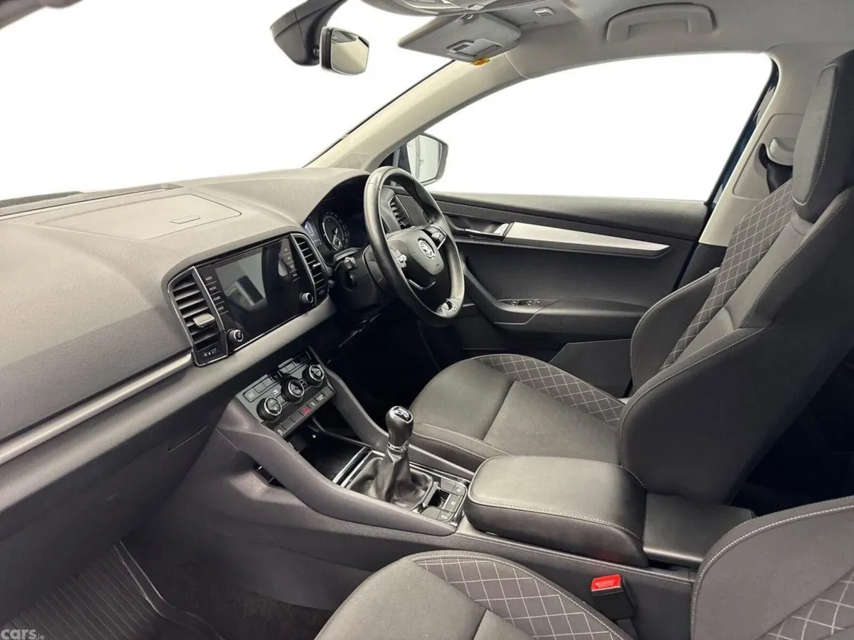 Skoda Karoq SUV, Diesel, 2021, Blue