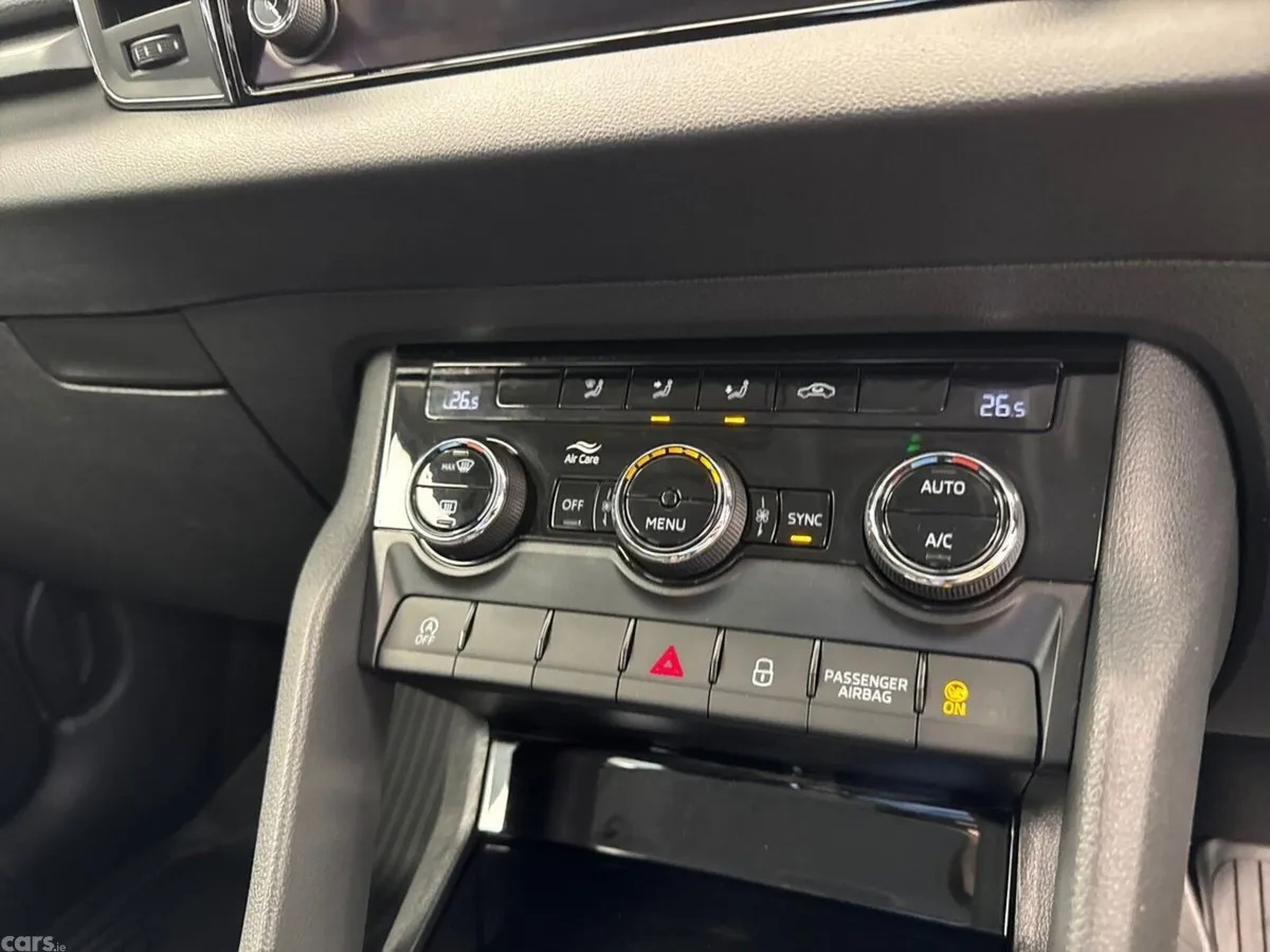 Skoda Karoq SUV, Diesel, 2021, Blue