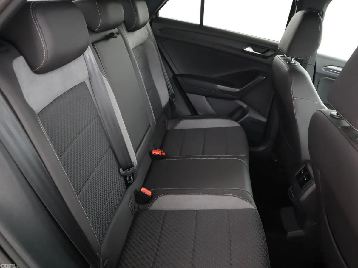 Volkswagen T-Roc SUV, Diesel, 2021, Grey