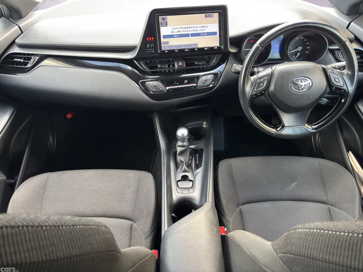 Toyota C-HR SUV, Petrol Hybrid, 2019, White