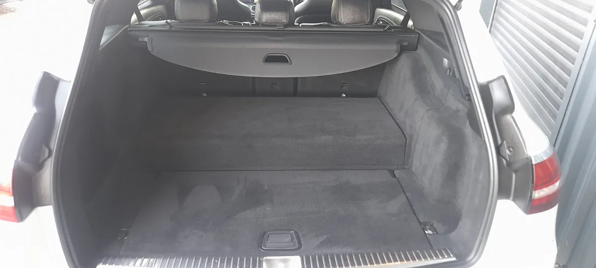Mercedes-Benz E-Class Estate, Diesel Plug-in Hybrid, 2021, White