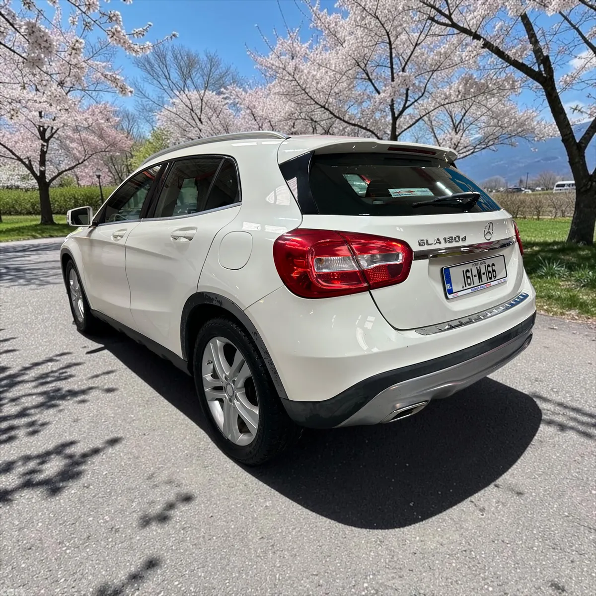 Mercedes-Benz GLA SUV, Diesel, 2016, White