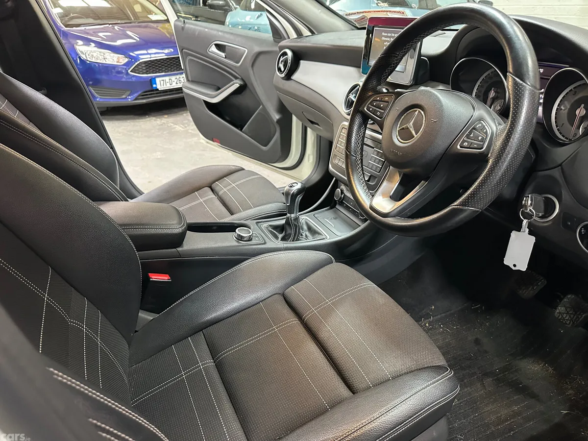 Mercedes-Benz GLA SUV, Diesel, 2016, White